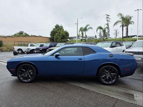 2021 Dodge Challenger SXT