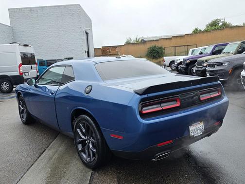 2021 Dodge Challenger SXT