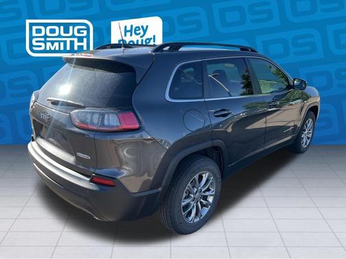 Granite Crystal Clearcoat Metallic 2022 Jeep Cherokee Latitude Lux