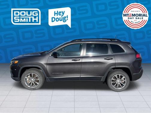 Granite Crystal Clearcoat Metallic 2022 Jeep Cherokee Latitude Lux