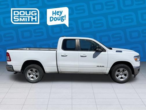 Bright White Clearcoat 2022 RAM 1500 Big Horn