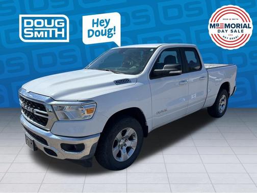 Bright White Clearcoat 2022 RAM 1500 Big Horn
