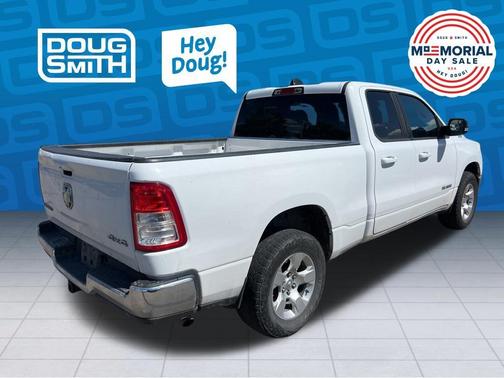 Bright White Clearcoat 2022 RAM 1500 Big Horn