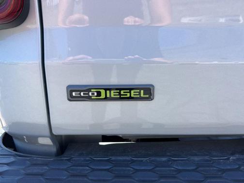 Silver Zynith Clearcoat 2023 Jeep Gladiator Rubicon
