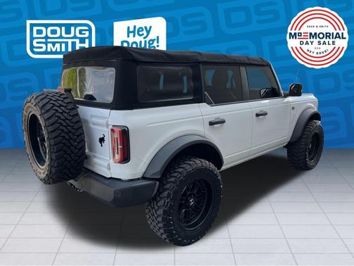 Oxford White 2022 Ford Bronco Wildtrak