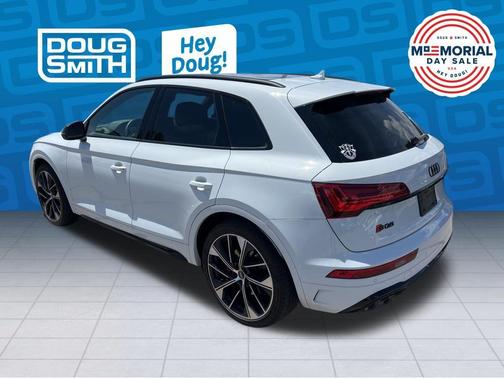 Glacier White Metallic 2024 Audi SQ5 3.0T Premium Plus