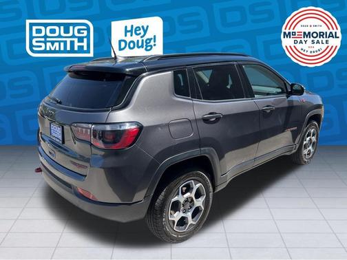Granite Crystal Clearcoat Metallic 2022 Jeep Compass Trailhawk
