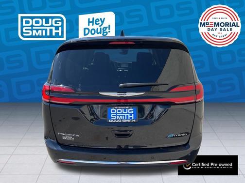 Diamond Black 2024 Chrysler Pacifica Hybrid Select