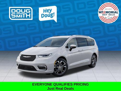 Bright White Clearcoat 2026 Chrysler Pacifica Pinnacle