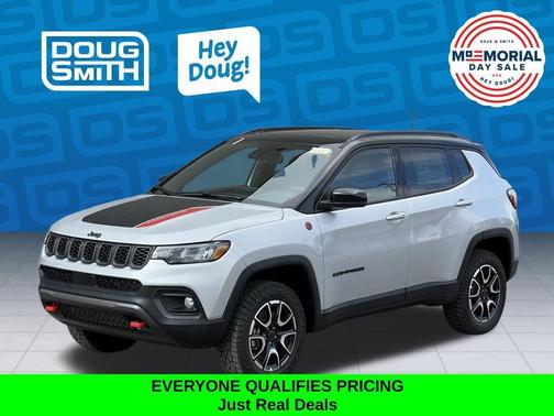 Silver Zynith 2026 Jeep Compass Trailhawk