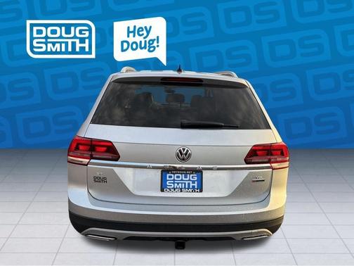 Reflex Silver Metallic 2019 Volkswagen Atlas 3.6L SE