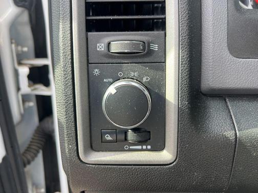 Bright White Clearcoat 2015 RAM 2500 Tradesman