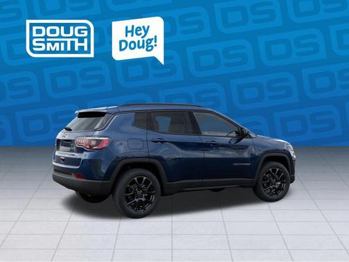 Fathom Blue Pearlcoat 2026 Jeep Compass Latitude