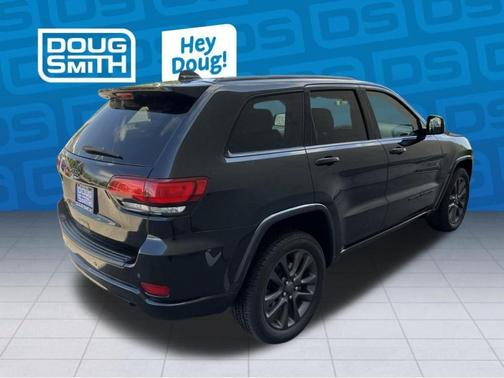 Diamond Black 2021 Jeep Grand Cherokee Laredo X