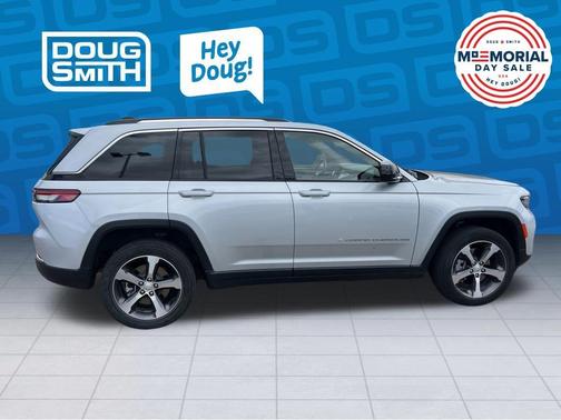 Silver Zynith 2023 Jeep Grand Cherokee 4xe Base