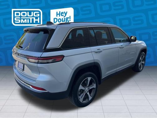 Silver Zynith 2023 Jeep Grand Cherokee 4xe Base