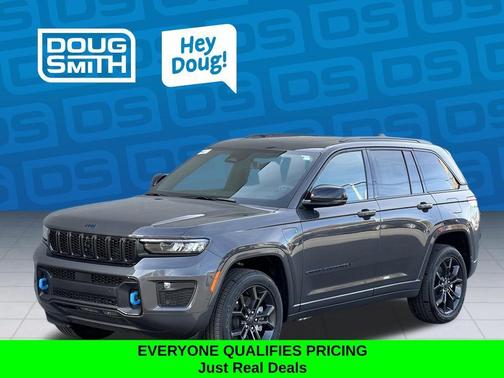 Metallic 2024 Jeep Grand Cherokee 4xe Base