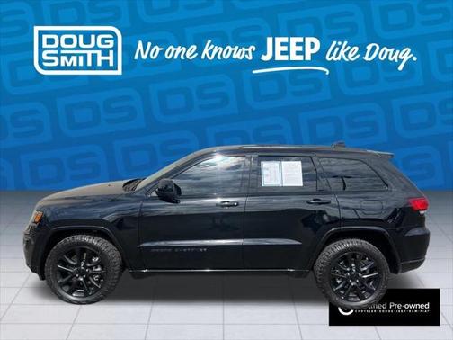 2021 Jeep Grand Cherokee Laredo X 4x4