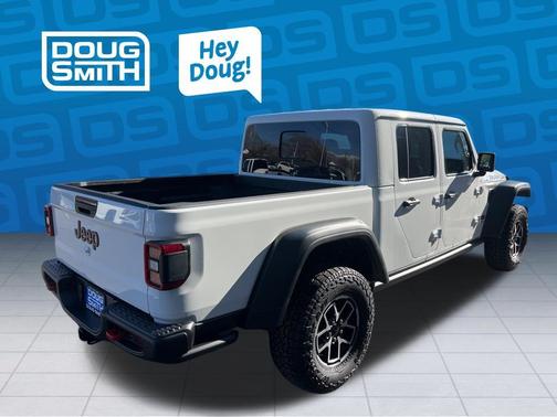 Bright White Clearcoat 2026 Jeep Gladiator Rubicon