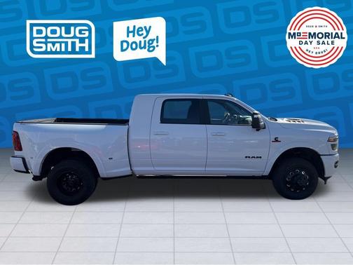 Bright White Clearcoat 2025 RAM 3500 Limited