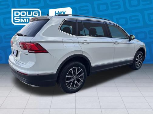 Pure White 2020 Volkswagen Tiguan 2.0T SE