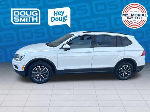 Pure White 2020 Volkswagen Tiguan 2.0T SE