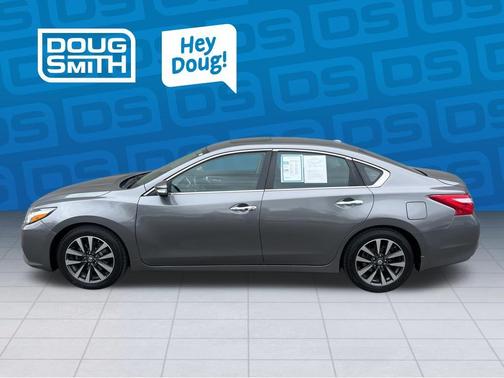 Gun Metallic 2017 Nissan Altima 2.5 SV