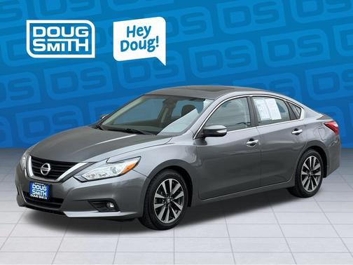 Gun Metallic 2017 Nissan Altima 2.5 SV