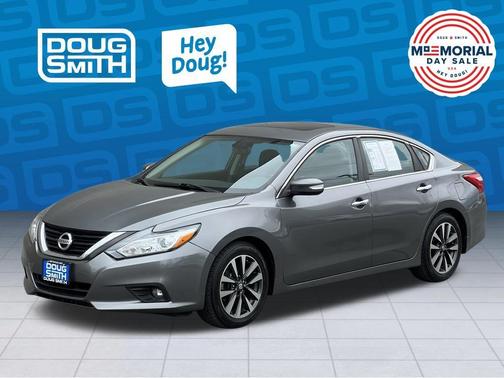 Gun Metallic 2017 Nissan Altima 2.5 SV