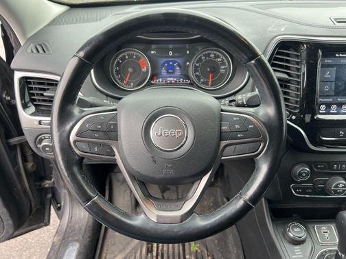 Granite Crystal Clearcoat Metallic 2020 Jeep Cherokee Limited