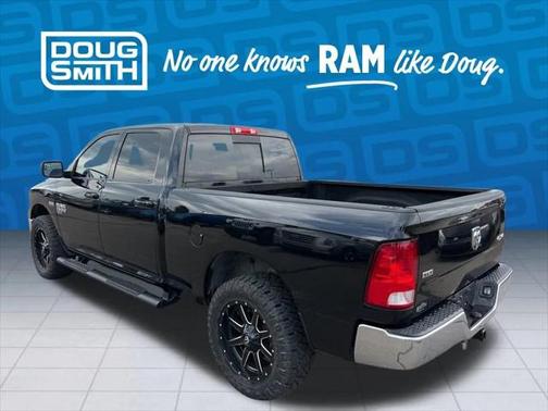 2019 RAM 1500 Classic SLT Crew Cab 4x4 64' Box