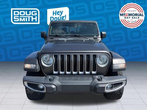 Granite Crystal Clearcoat Metallic 2021 Jeep Gladiator Overland
