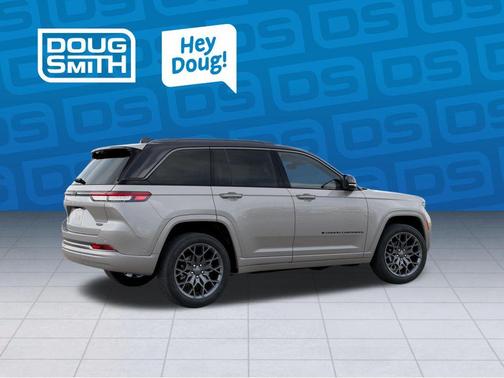 Silver Zynith 2026 Jeep Grand Cherokee Summit
