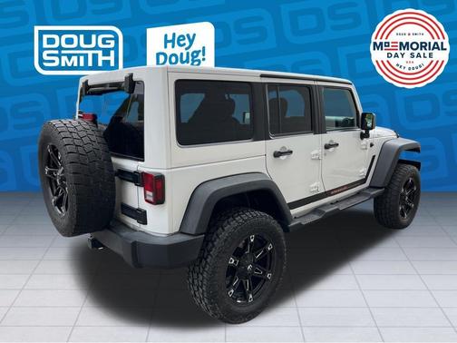 Bright White Clearcoat 2018 Jeep Wrangler JK Unlimited Sport