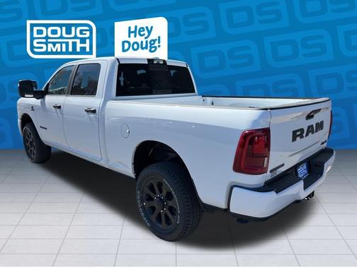 Bright White Clearcoat 2026 RAM 2500 Big Horn