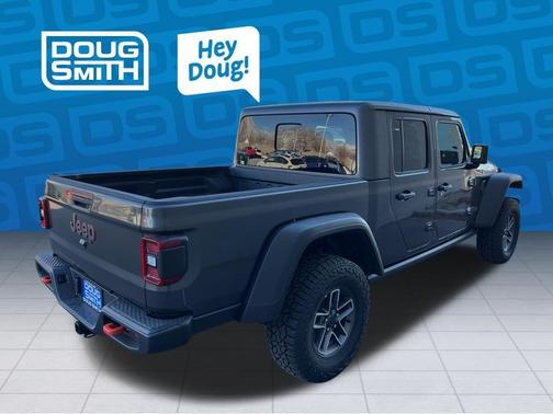 Granite Crystal Clearcoat Metallic 2026 Jeep Gladiator Mojave