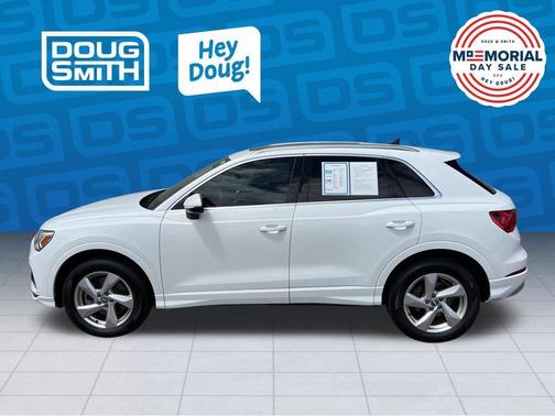 Ibis White 2020 Audi Q3 45 Premium