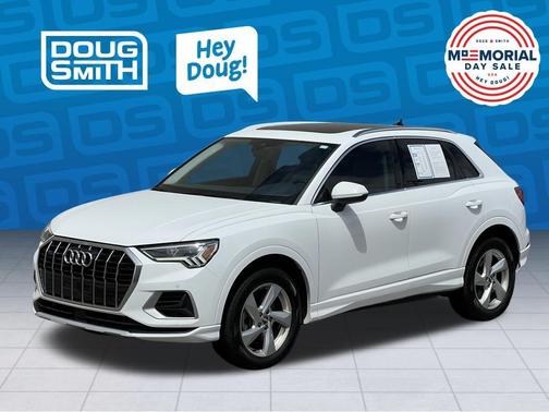 Ibis White 2020 Audi Q3 45 Premium
