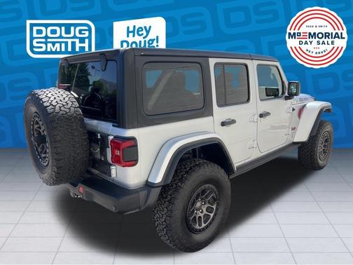 Silver Zynith Clearcoat 2023 Jeep Wrangler Rubicon