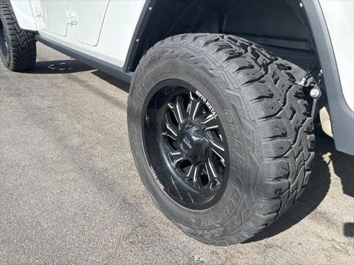 2022 Jeep Gladiator Mojave 4x4