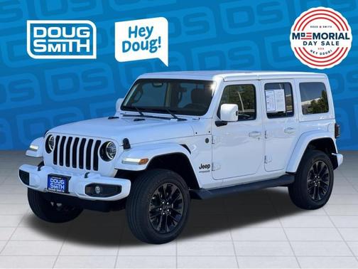Bright White Clearcoat 2021 Jeep Wrangler Unlimited Sahara Altitude