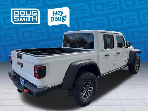Bright White Clearcoat 2026 Jeep Gladiator Mojave