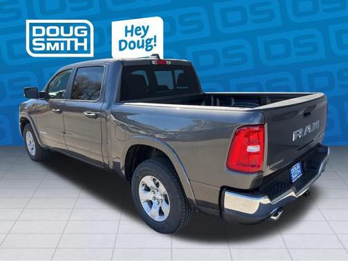 Granite Crystal Clearcoat Metallic 2026 RAM 1500 Big Horn/Lone Star