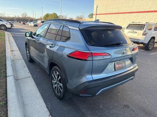 2024 Toyota Corolla Cross XLE