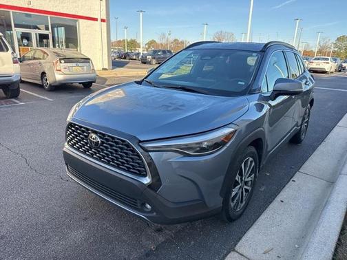 2024 Toyota Corolla Cross XLE