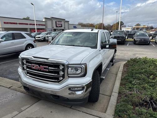 2017 GMC Sierra 1500 SLT