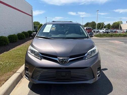 Predawn Gray Mica 2020 Toyota Sienna Limited Premium