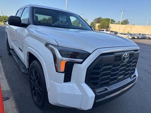 Ice Cap 2024 Toyota Tundra SR5