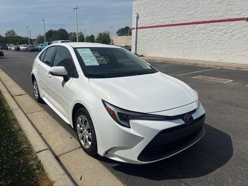 Ice Cap 2025 Toyota Corolla Hybrid SE