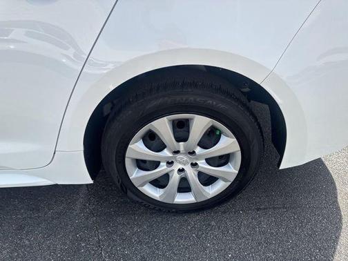 2025 Toyota Corolla Hybrid SE